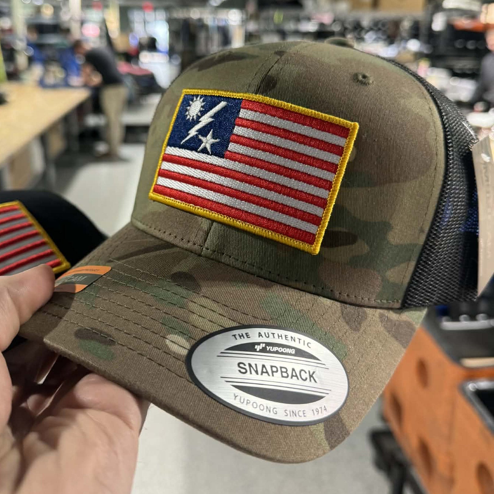 SSB Flag Patch Snapback - Heather Grey/Black Mesh - Headwear